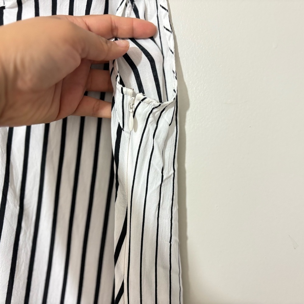 11.1 TYLHO Womans Shirt Dress White /Black Striped Sleeveless Size M - Picture 5 of 8